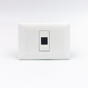 TOMA DATOS RJ45 CAT 6 S22 PLACA BLANCA Y DADO BLANCO SINTHESI