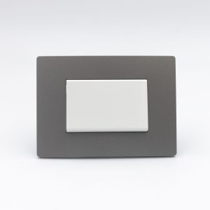 PULSADOR PARA TIMBRE SIMPLE TECLON S33 PLACA PIEDRA Y DADOS S22 BLANCOS SINTHESI