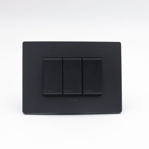 CONMUTADOR DE 3 VIAS TRIPLE S33 PLACA CARBON Y DADOS S22 NOIR SINTHESI
